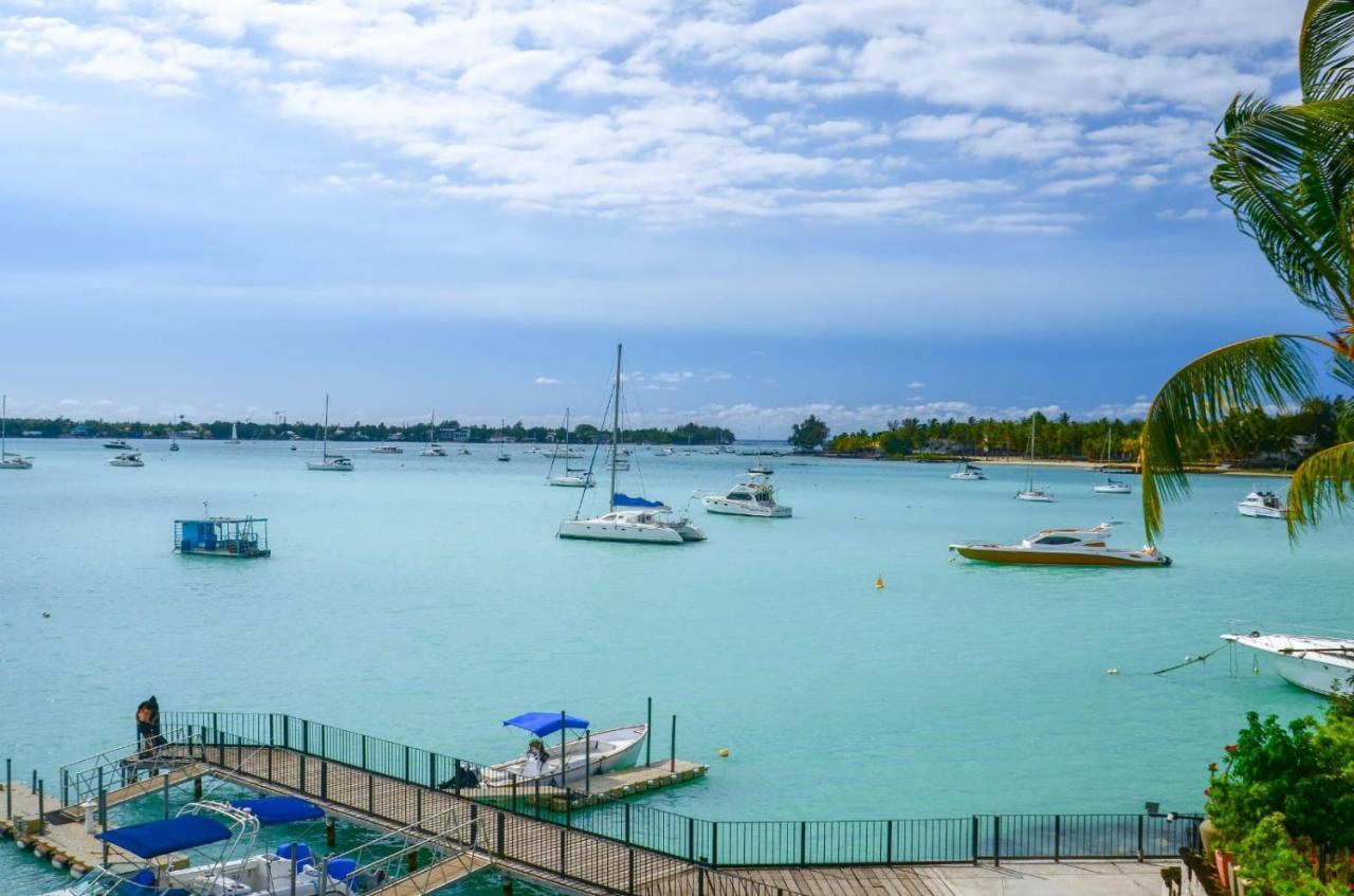 Exclusive Penthouse With Paradise Sea View Grand-Baie Eksteriør billede