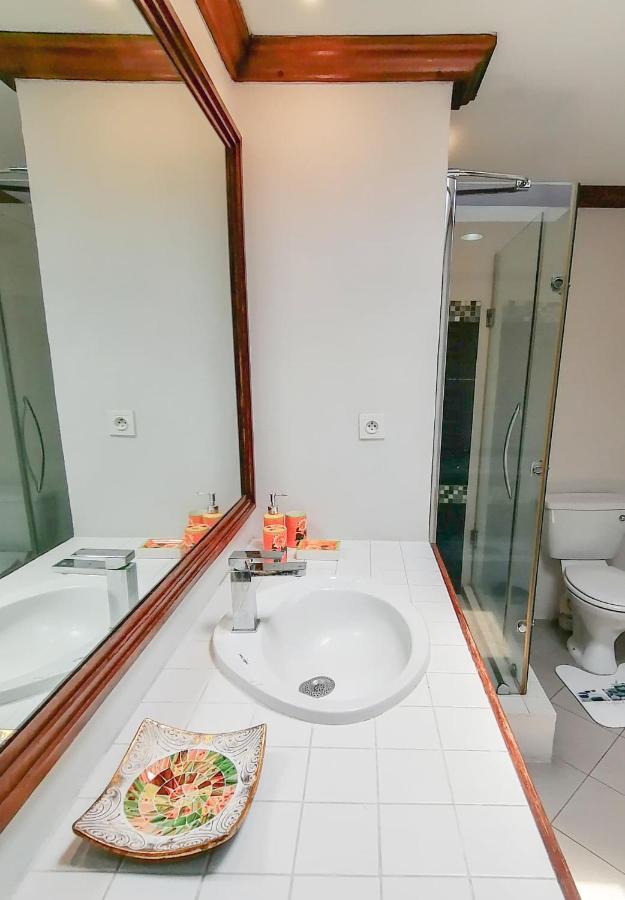 Exclusive Penthouse With Paradise Sea View Grand-Baie Eksteriør billede